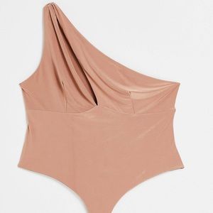 CLUB L LONDON PLUS | slash neck one shoulder bodysuit | PLUS SIZE